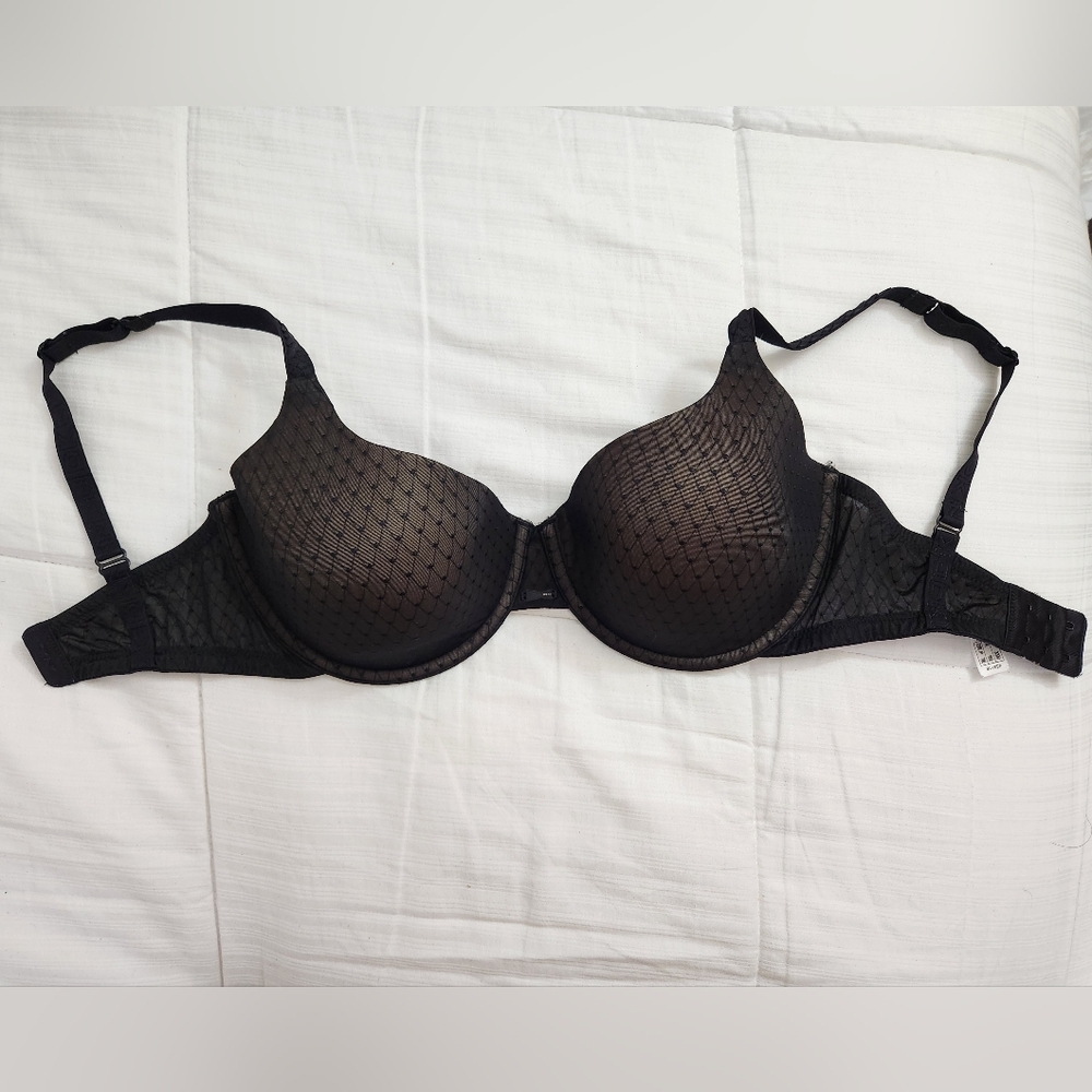NWOT DKNY Black Lace Bra